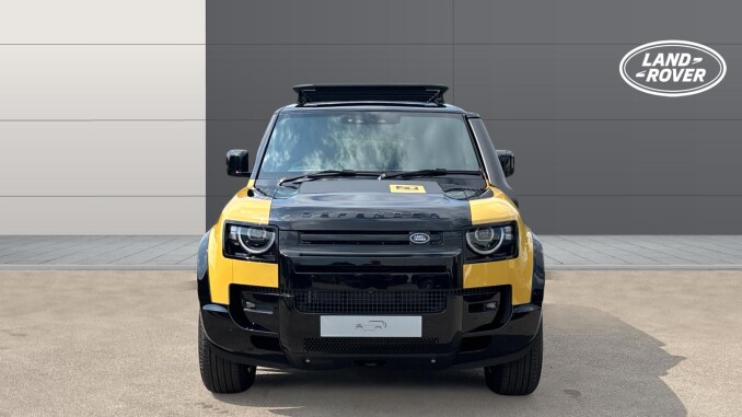 Land Rover Defender 3.0 D350 Trophy Edition Deep Sandglow 110 5dr Auto Diesel Estate - Image 7